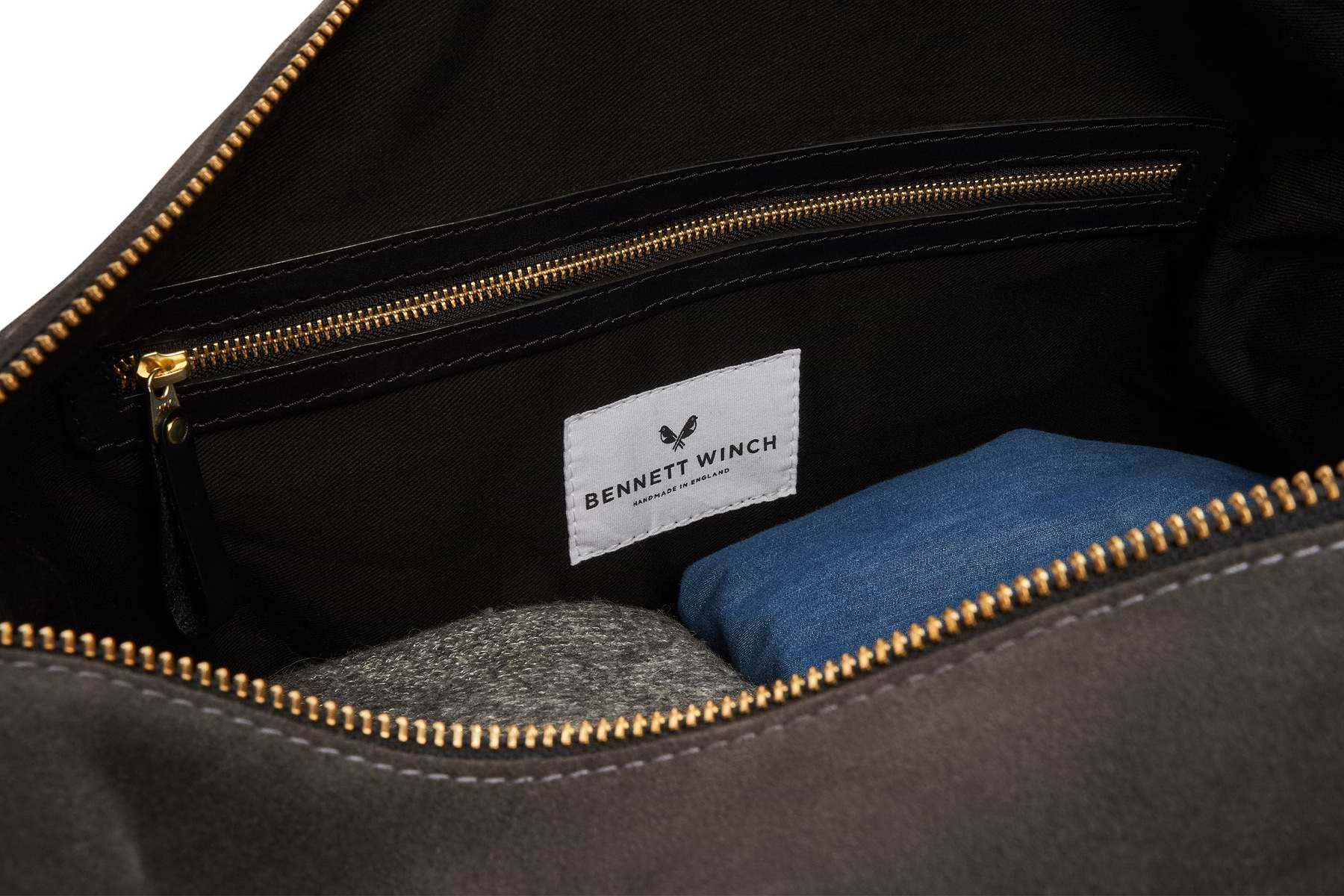 close up of weekender with a laptop compartment from Bennett Winch