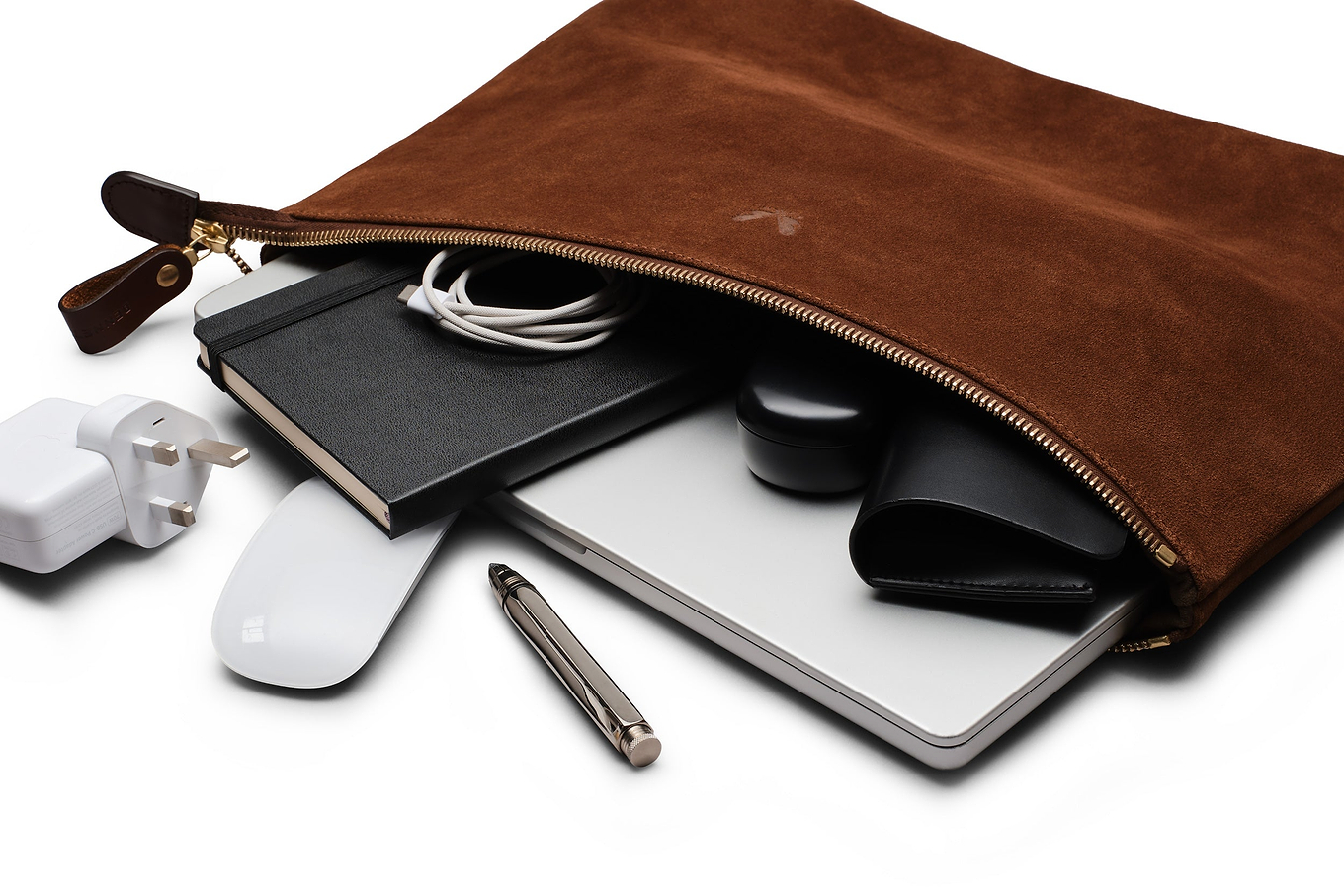 Suede Flight Folio XL - Tobacco Brown