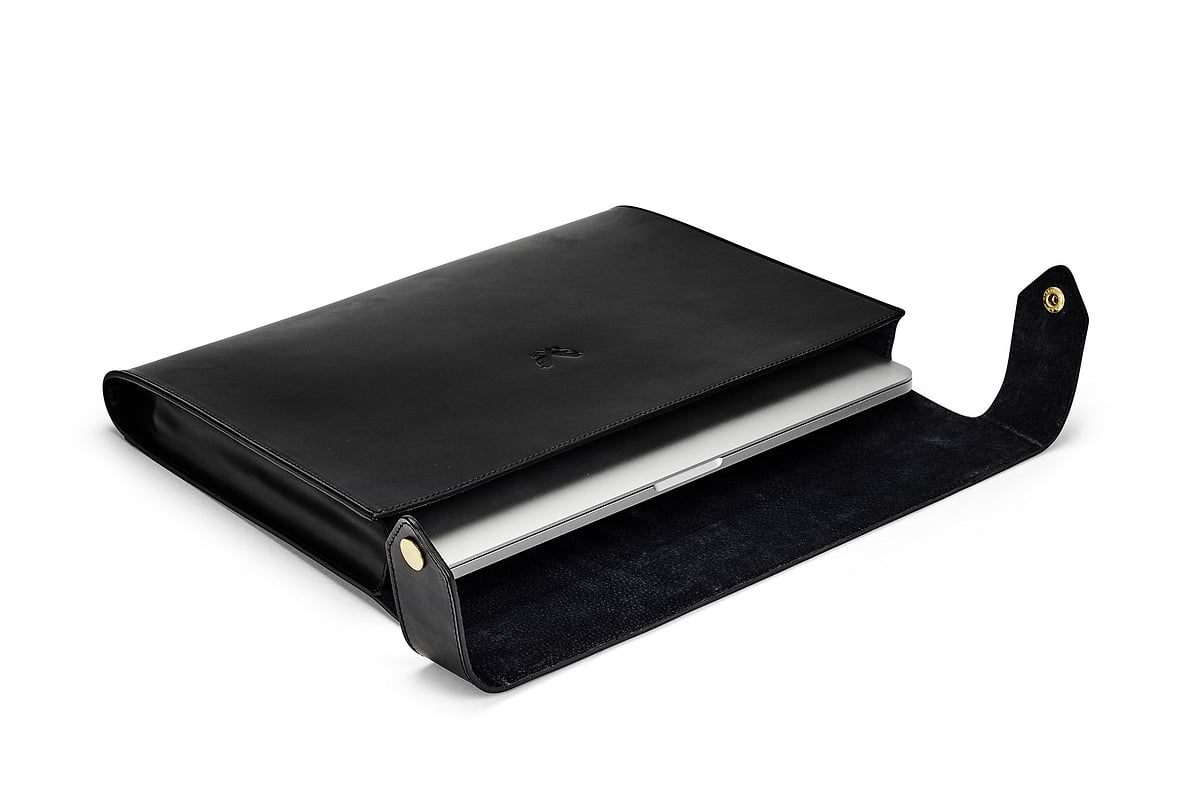 Small Folio | Black Leather Portfolio Case | Bennett Winch