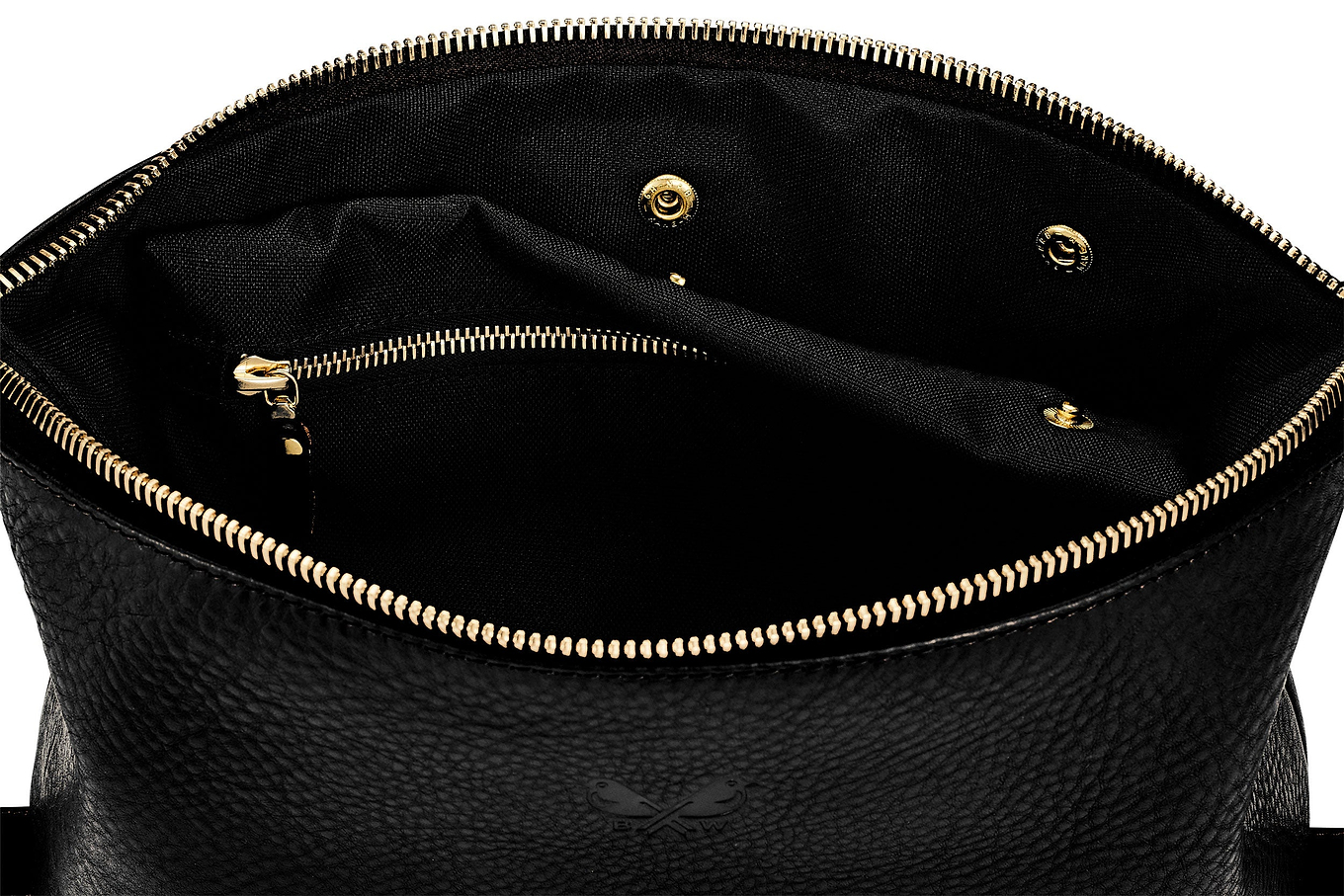 interior clip out wet compartment black leather wash bag