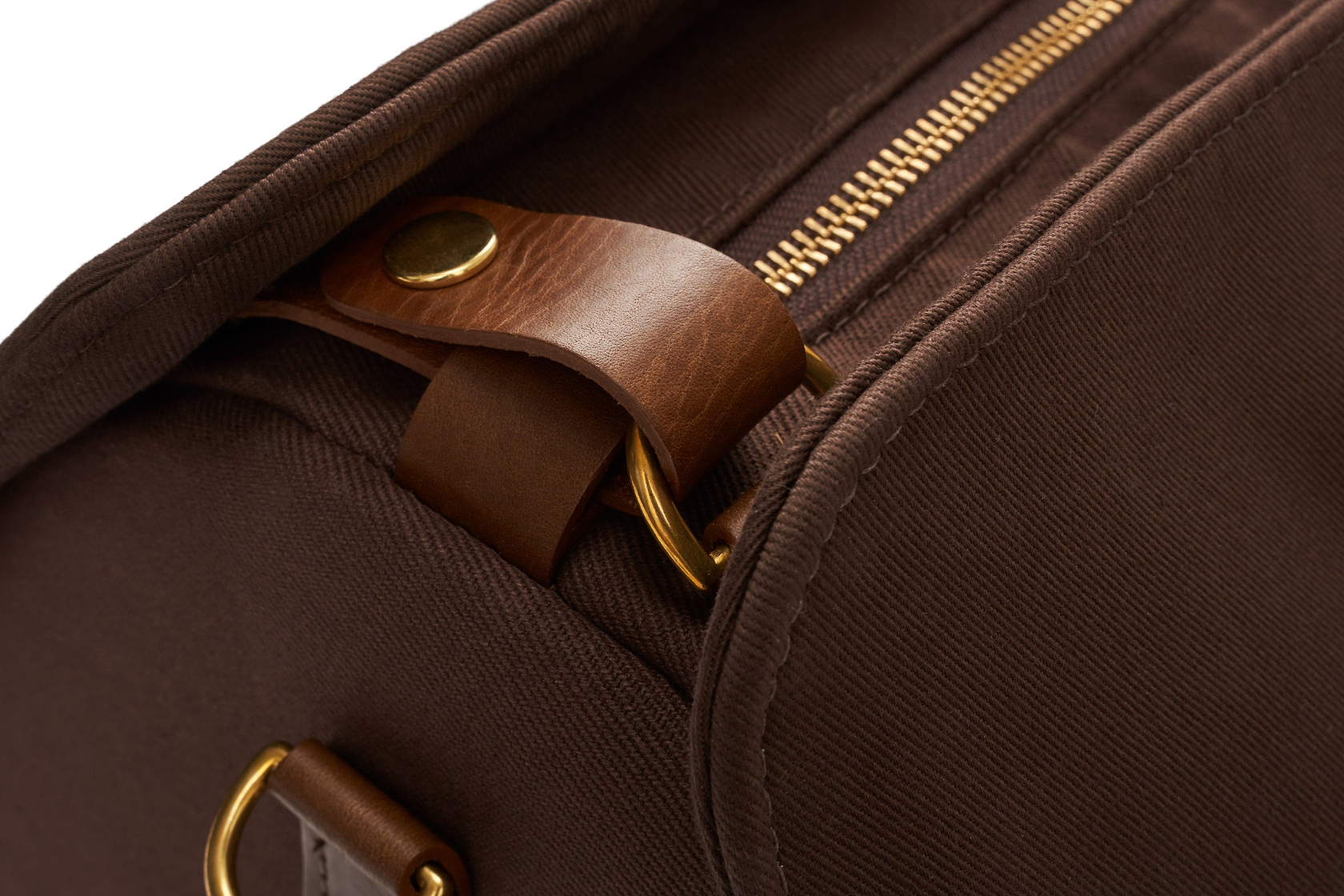 suit carrier holdall bag closure