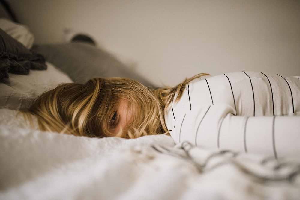 how to break bad sleeping habits