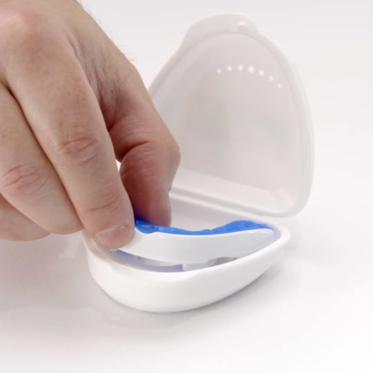 mouthpiece for snoring with benefits