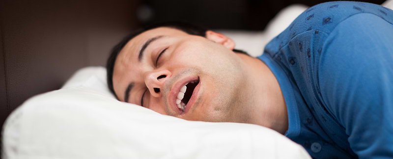 Celebrities Who Died From Apnea