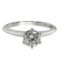 0.95 ct Round Brilliant Diamond Engagement Ring
