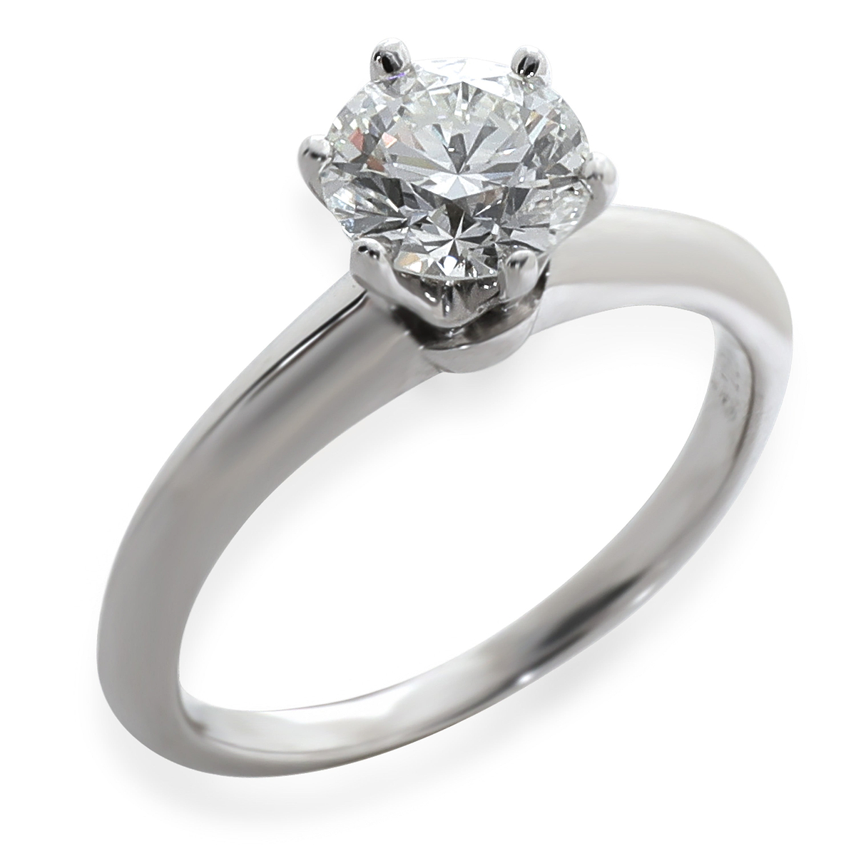 0.92 ct Round Brilliant Diamond Engagement Ring