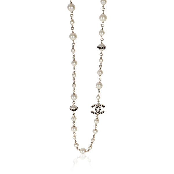 Gold-Plated  2020 Black Strass CC Station Necklace