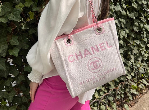 Chanel Tote Bags