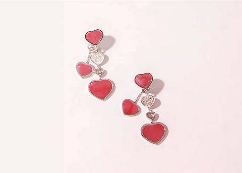 Romantic Gifts: Love Heart Jewelry & Bags