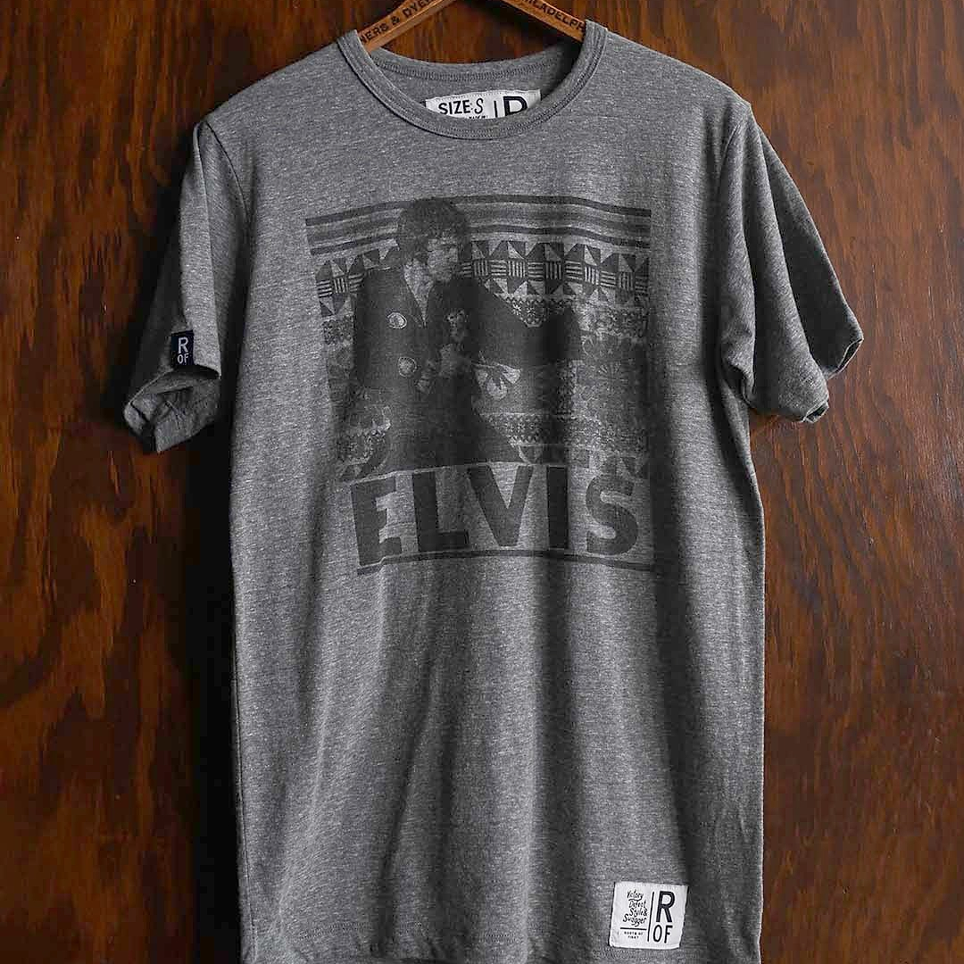elvis-stance-photo-grey- 