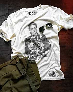 【VACANT ARCHIVE】DELLA ARTWORK T-SHIRT Elvis 1958 Military Photo Tee - Roots of Fight