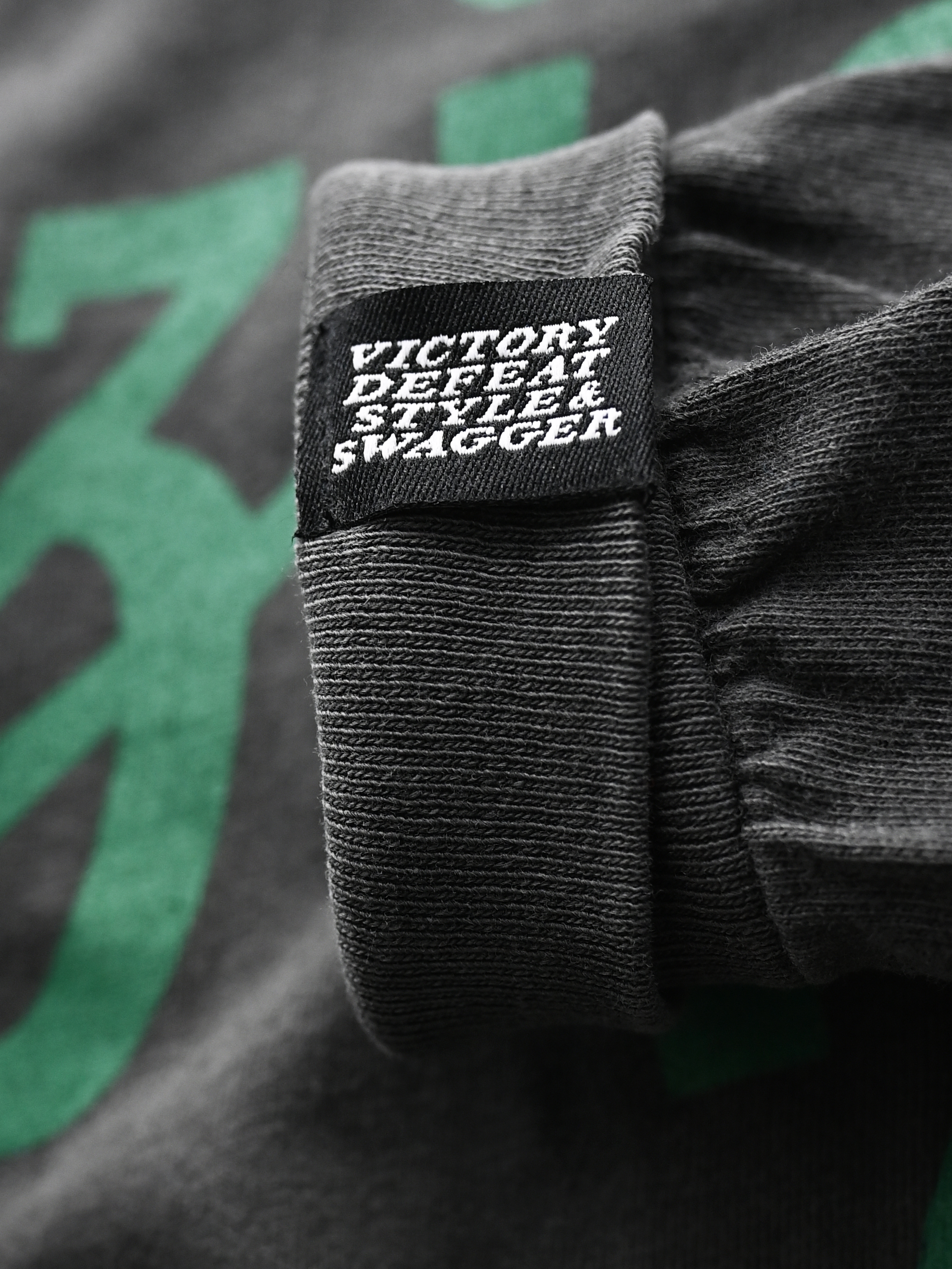 Joe Frazier FOTC '71 Charcoal Long Sleeve Tee