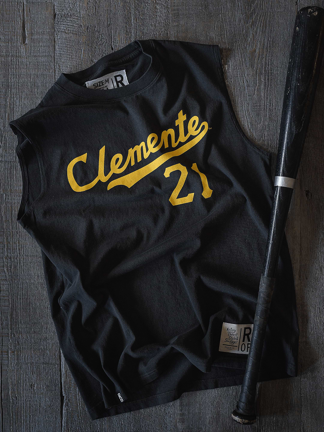 Roberto Clemente 21 Black Muscle Tee - Roots of Fight Canada