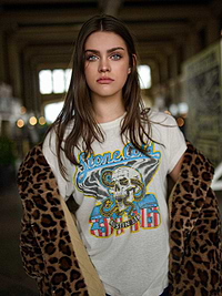 WOMEN'S COLLECTION