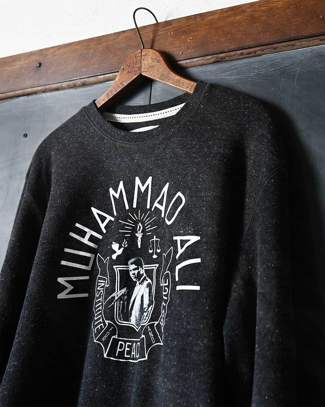 UofL - Ali Louisville Black Sweatshirt - Roots of Fight Canada