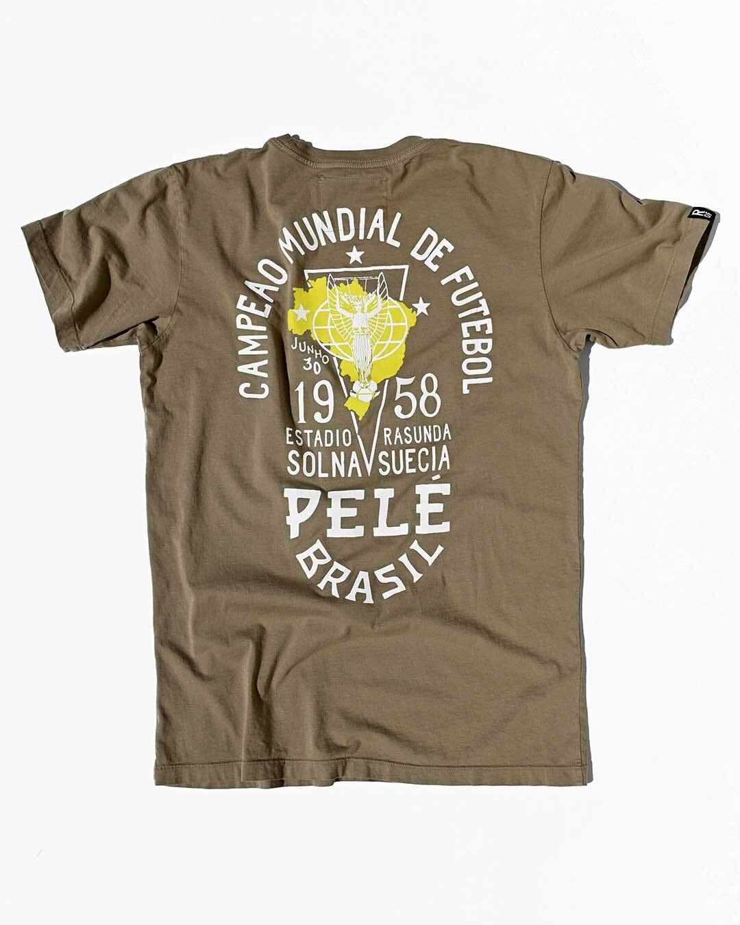 Pelé 1958 Brasil Olive Tee - Roots of Fight Canada