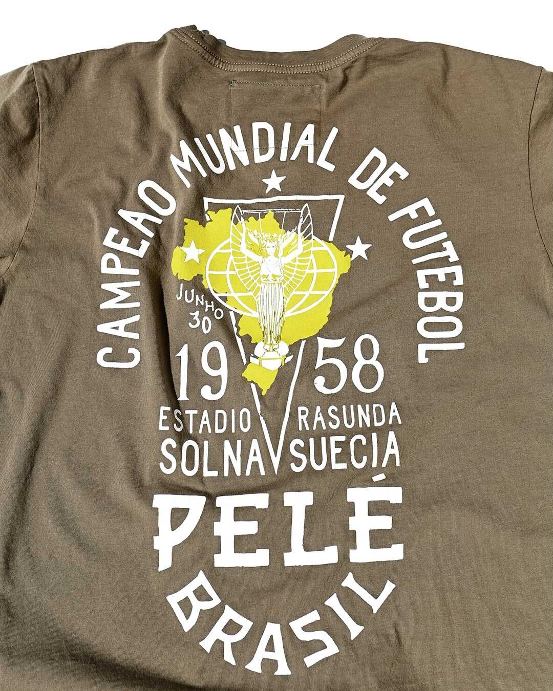 Pelé 1958 Brasil Olive Tee - Roots of Fight Canada