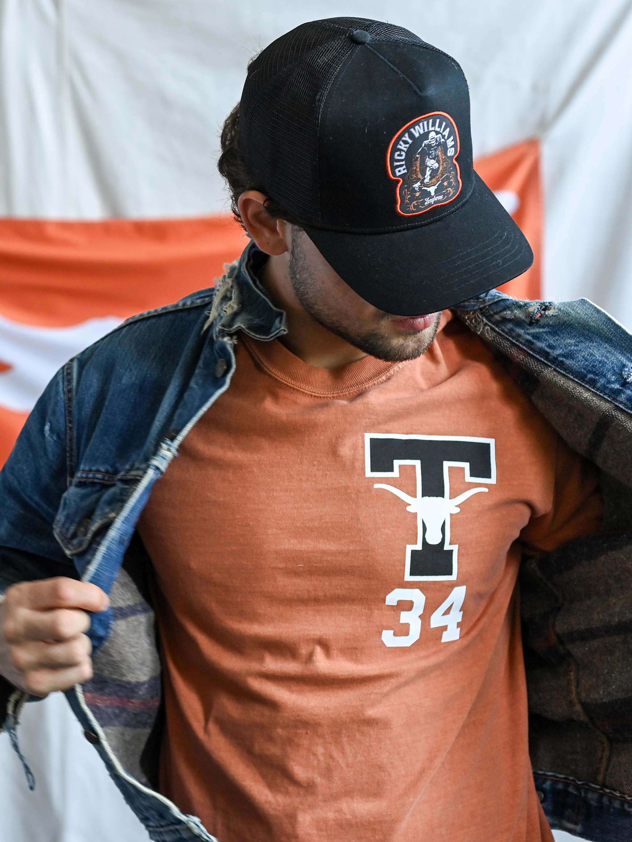 UT - Ricky Williams #34 Orange Long Sleeve Tee