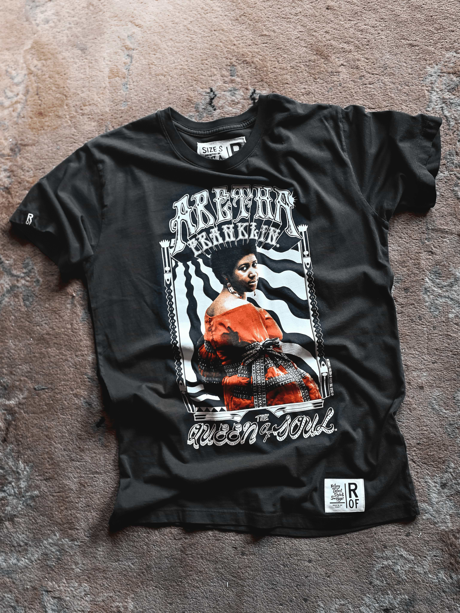 Aretha Franklin Queen of Soul Black Photo Tee - Roots of Fight