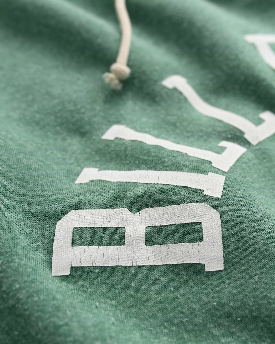 Bill Russell Boston #6 PO Hoody - Roots of Fight