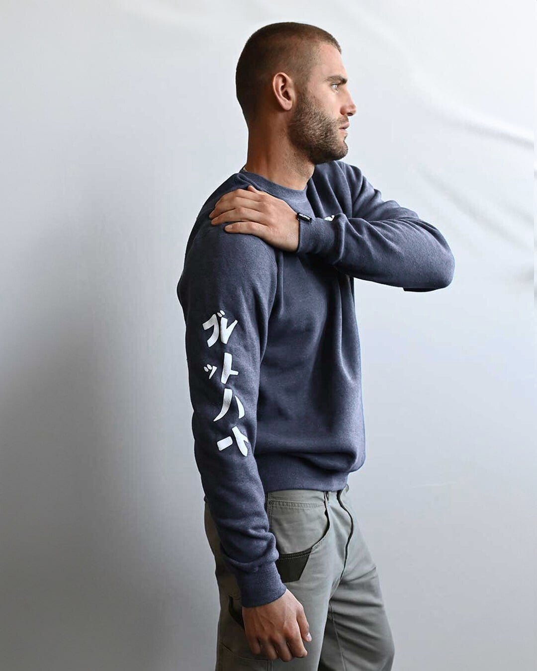 HA194☆タフダック☆ダックベスト☆ビッグロゴ刺繍☆ピットブル☆黒☆L相当 Bret Hart Hitman Japan Navy Sweatshirt