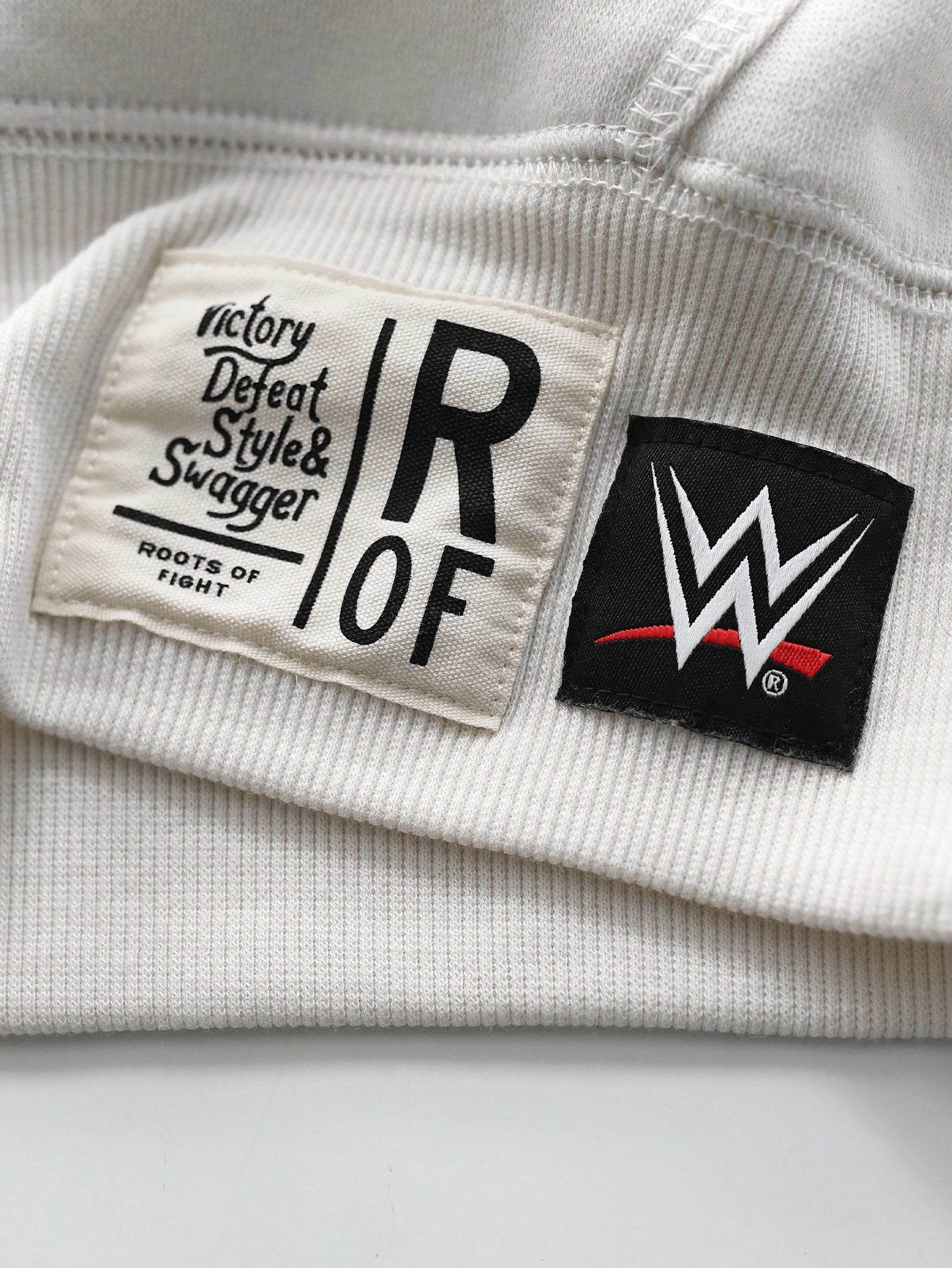 Eddie Guerrero Latino Heat White PO Hoody - Roots of Fight