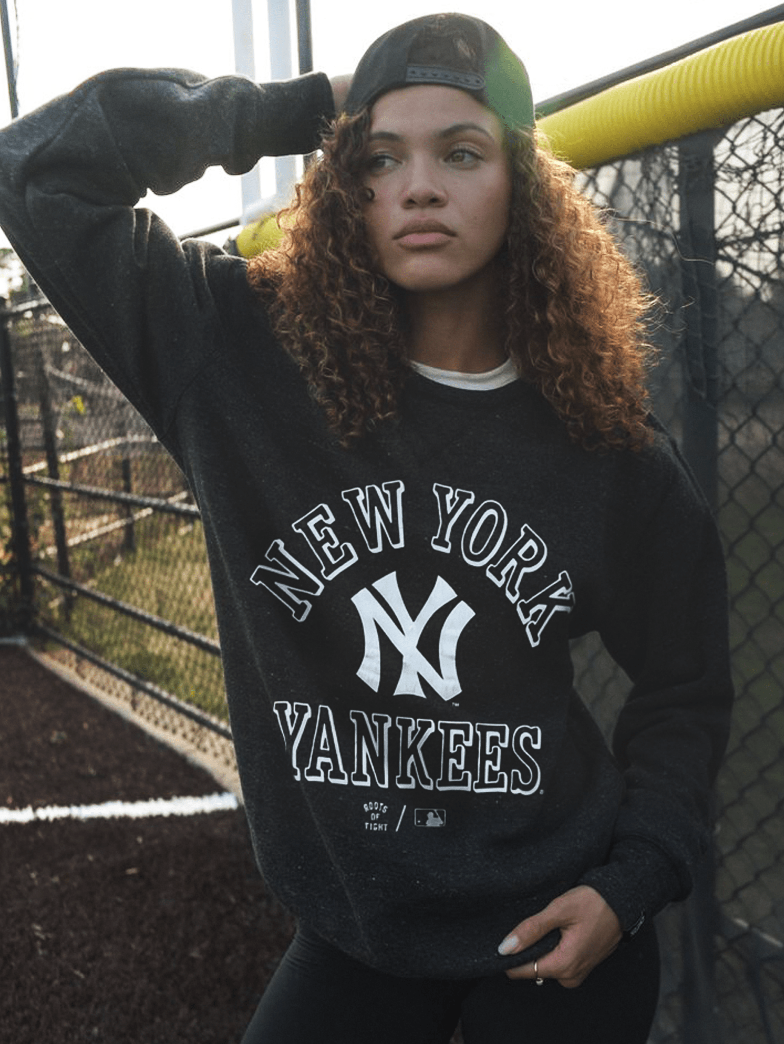 NY Yankees Black Sweatshirt - Roots of Fight