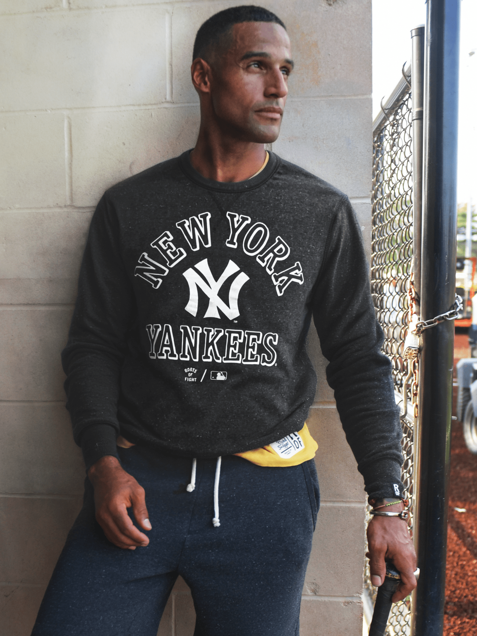 NY Yankees Black Sweatshirt - Roots of Fight