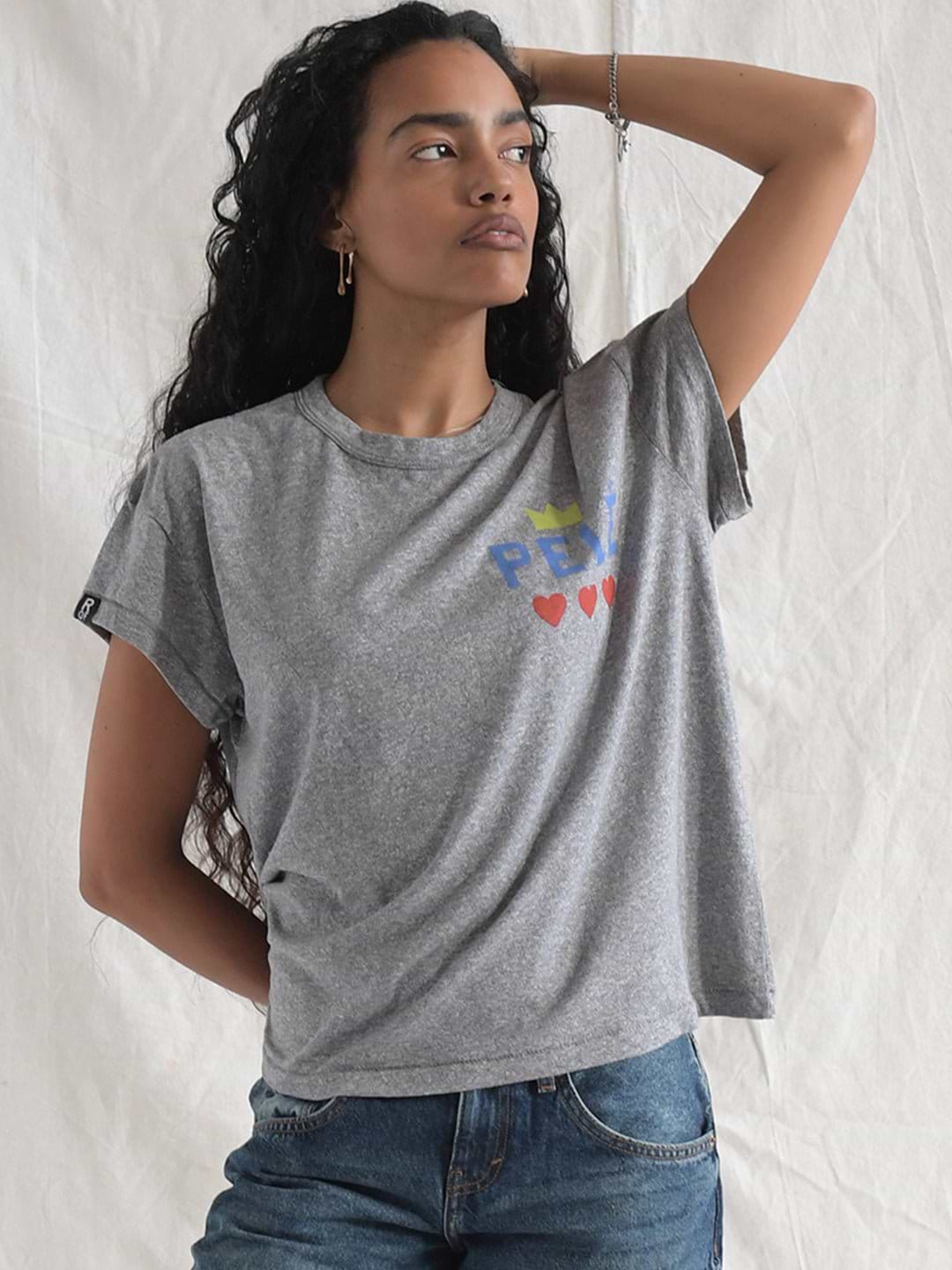 Pelé Love Women's Grey Tee - Roots of Fight