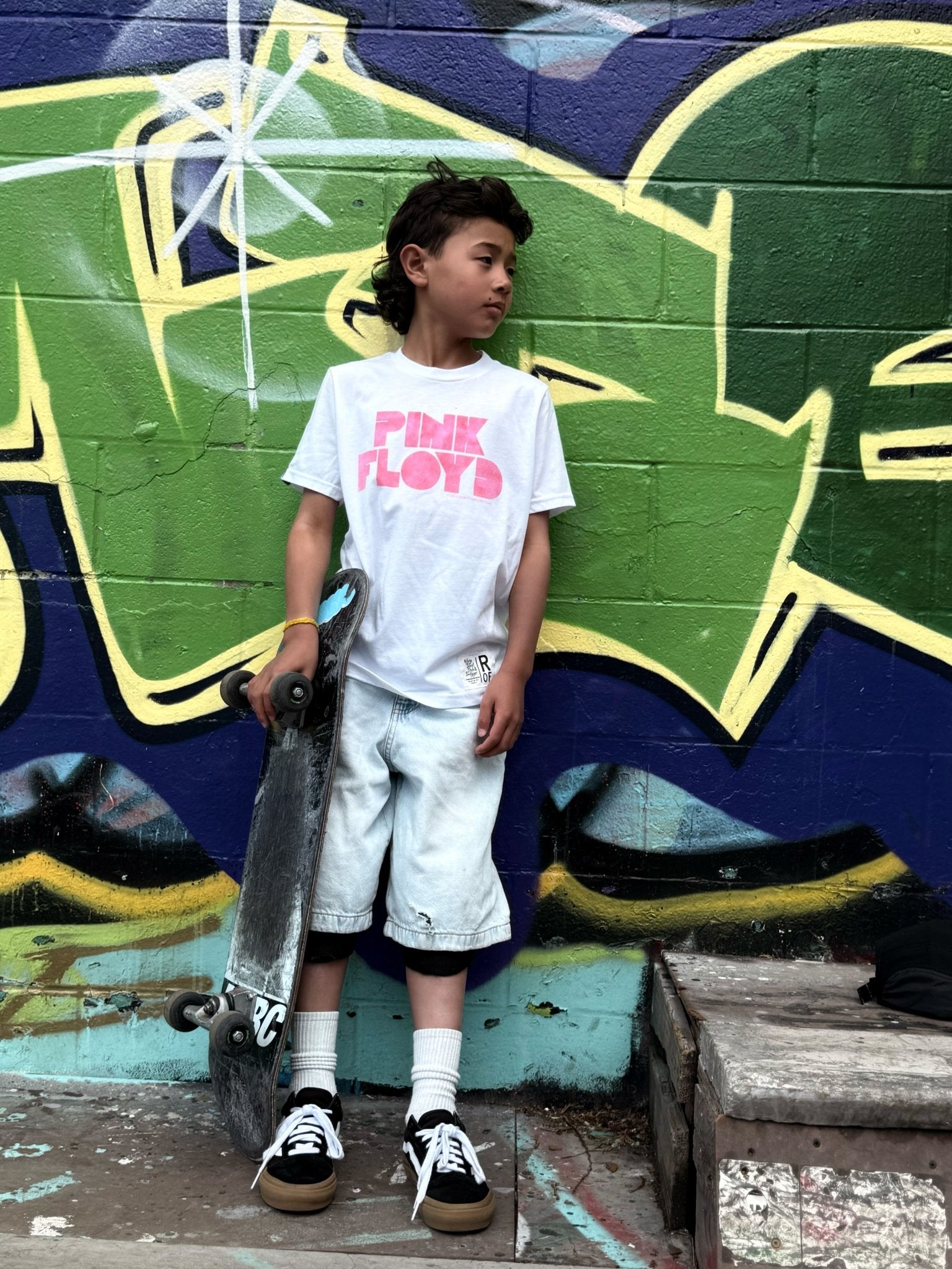 Pink Floyd Vintage White Kid&#39;s Tee - Roots of Fight