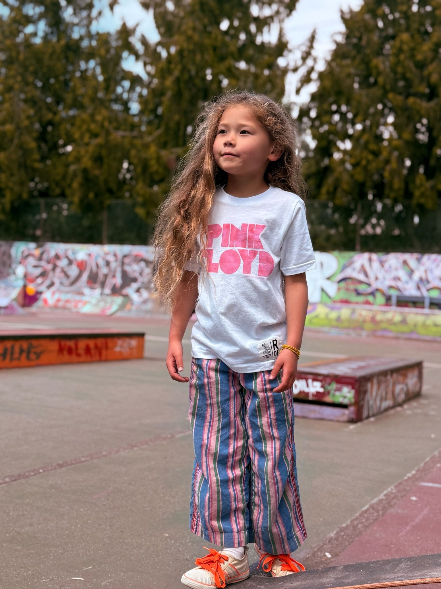 Pink Floyd Vintage White Kid&#39;s Tee - Roots of Fight