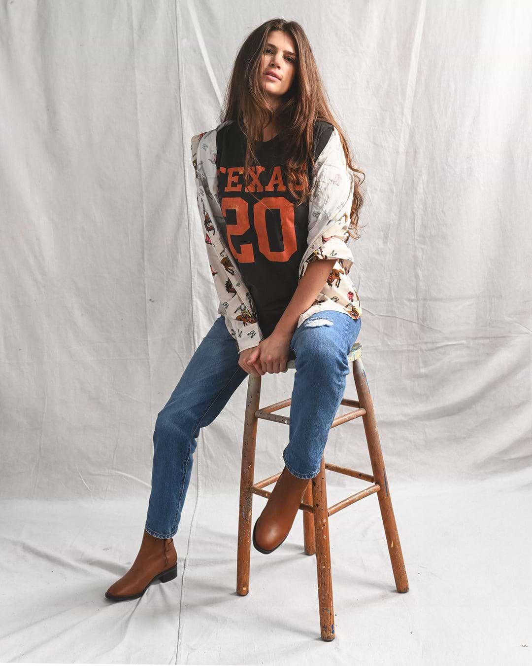 UT - Earl Campbell 20 Football Black Tee - Roots of Fight