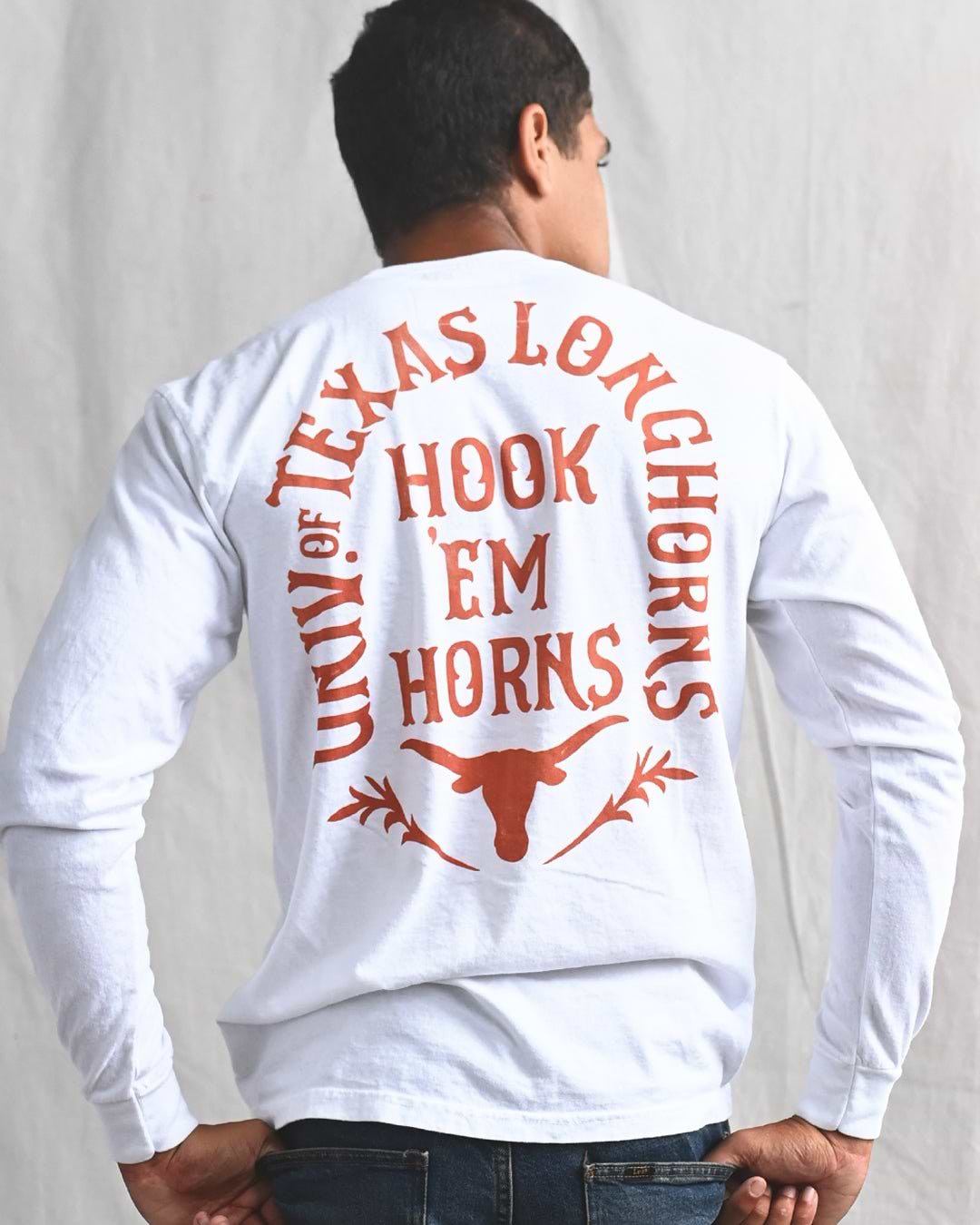 UT - Longhorns Hook 'Em White Long Sleeve Tee - Roots of Fight