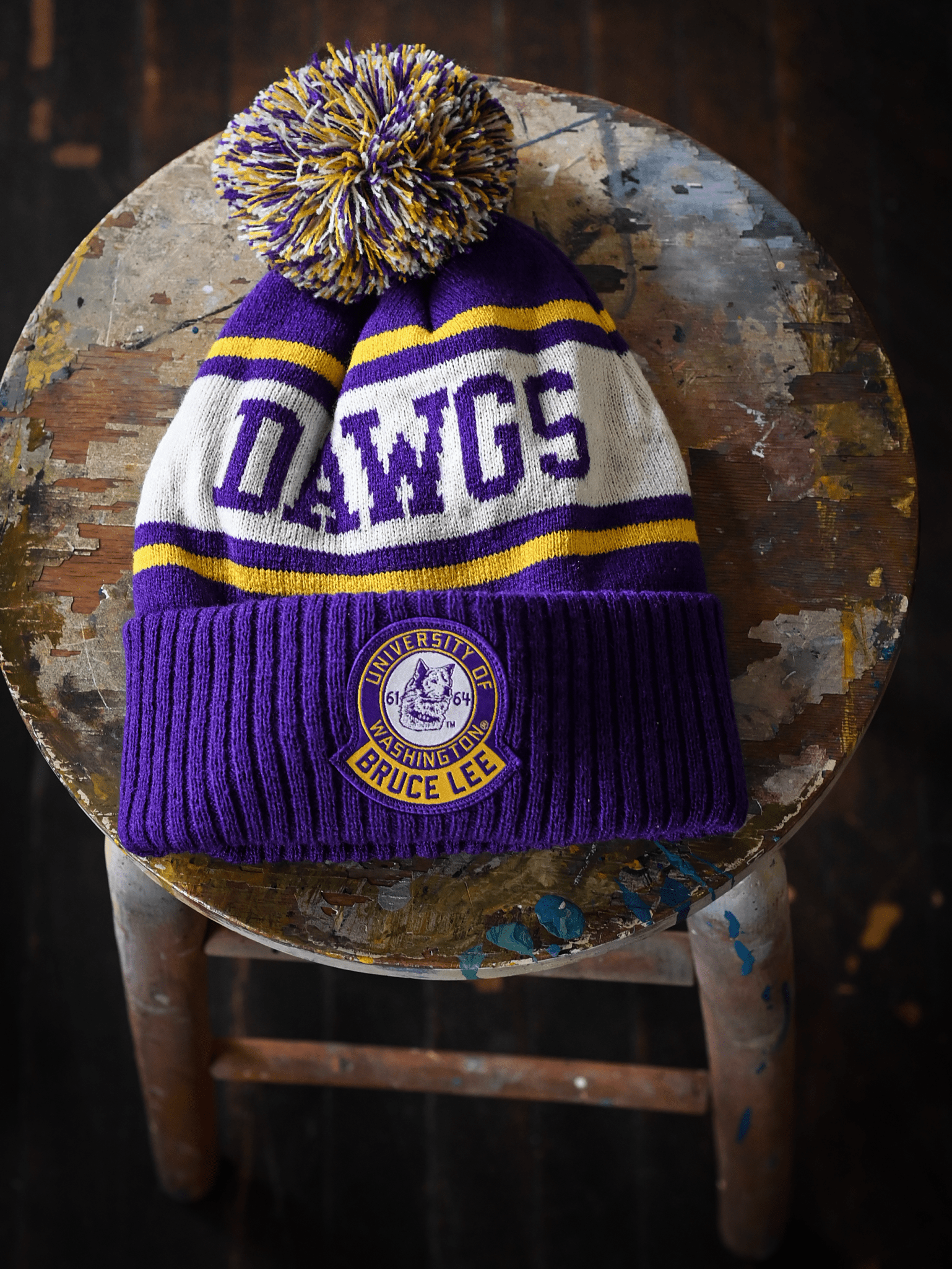 UW – Bruce Lee Dawgs Pom Pom Beanie - Roots of Fight