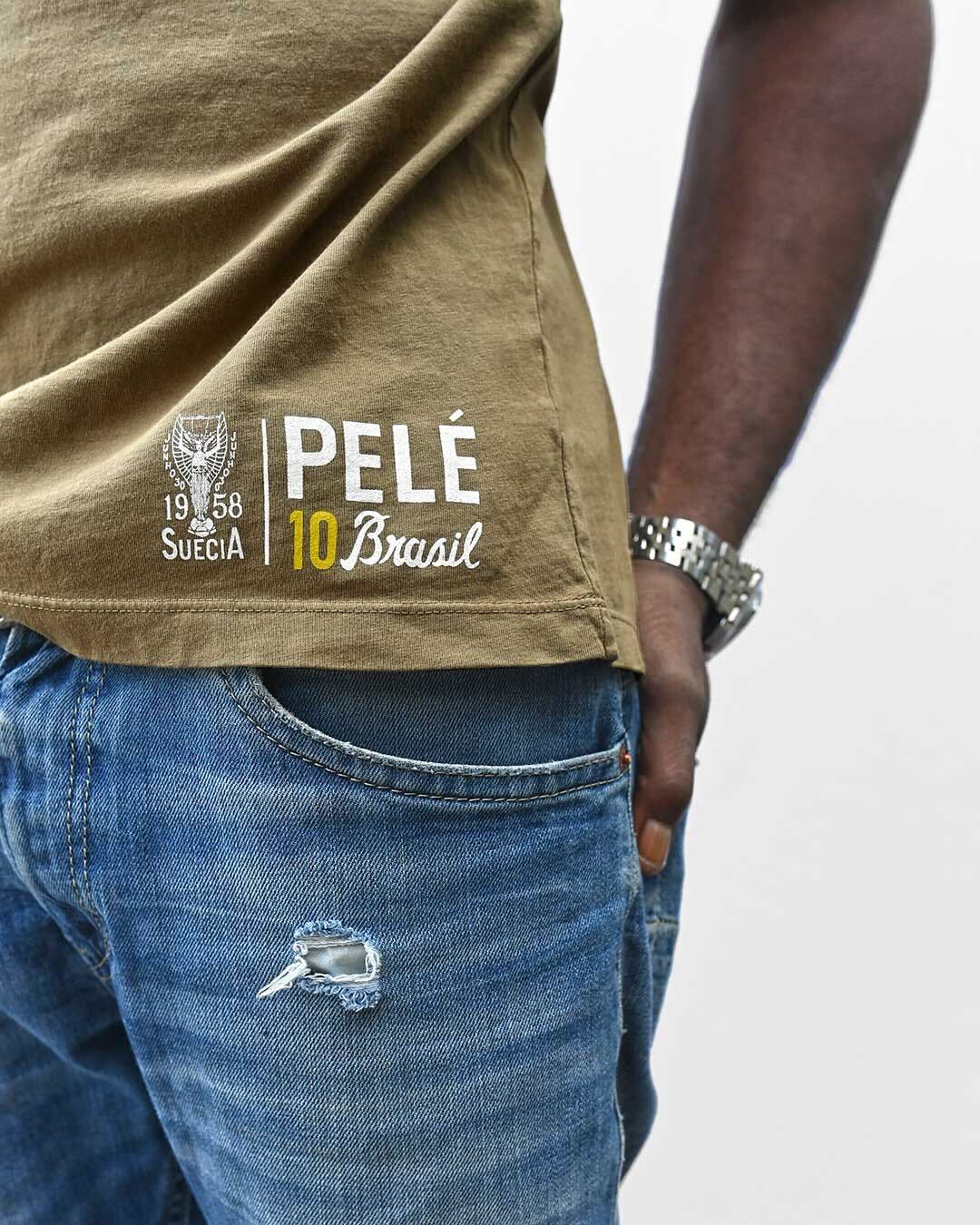 Pelé 1958 Brasil Olive Tee - Roots of Fight