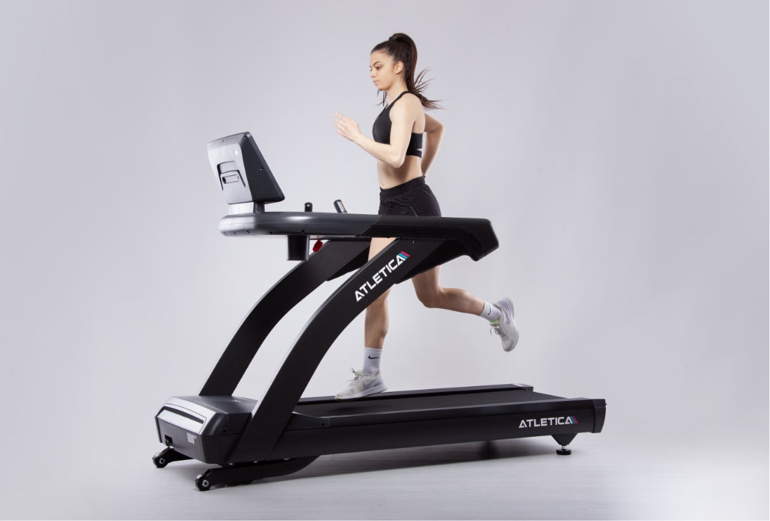 Laufen am Laufband RunMaster: Bürstenloser 6 PS Motor