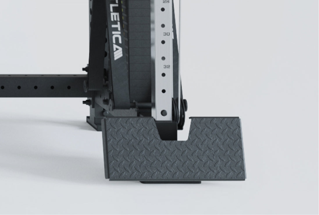 Vielseitiger Kabelzug mit Fußstütze für Ruderübungen