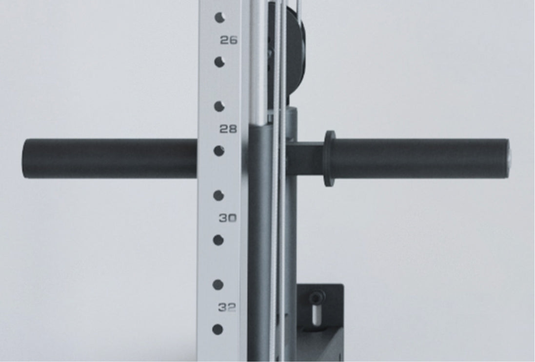 Gewichtsaufnahmen an der R8 Nitro Kabelzugstation