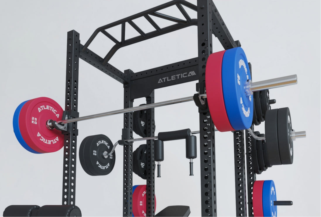 Power Rack R8 Apache mit Safety Straps, Bar Holder, sechs Weight Pins und einer Klimmzugstange