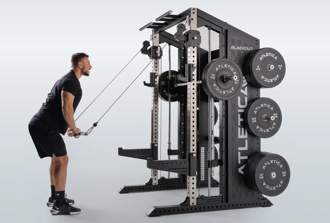 Blackout Kraftstation mit dualem Kabelzug mit 2x90kg Gewichtsblöcken