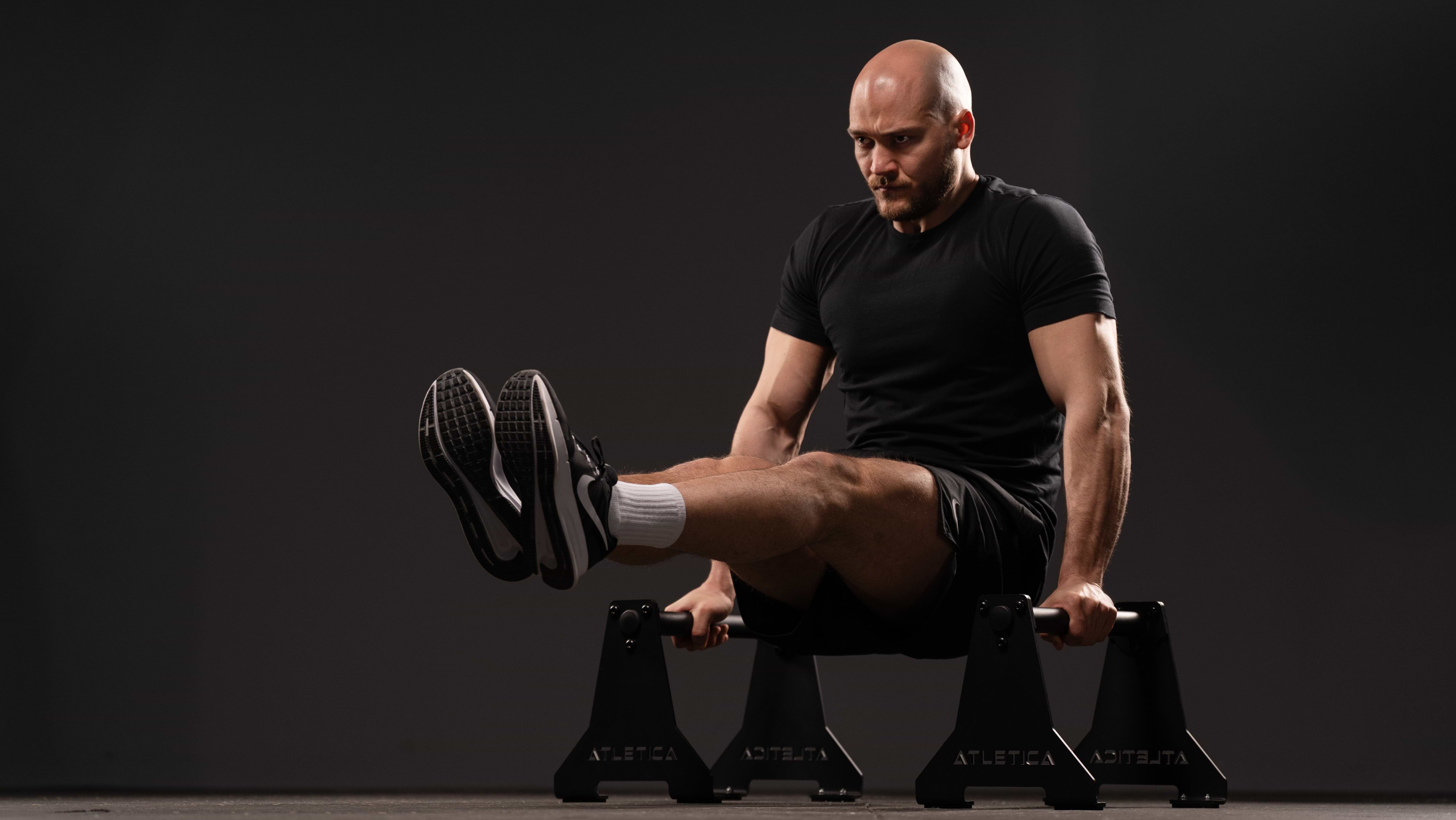 Dips with parallettes