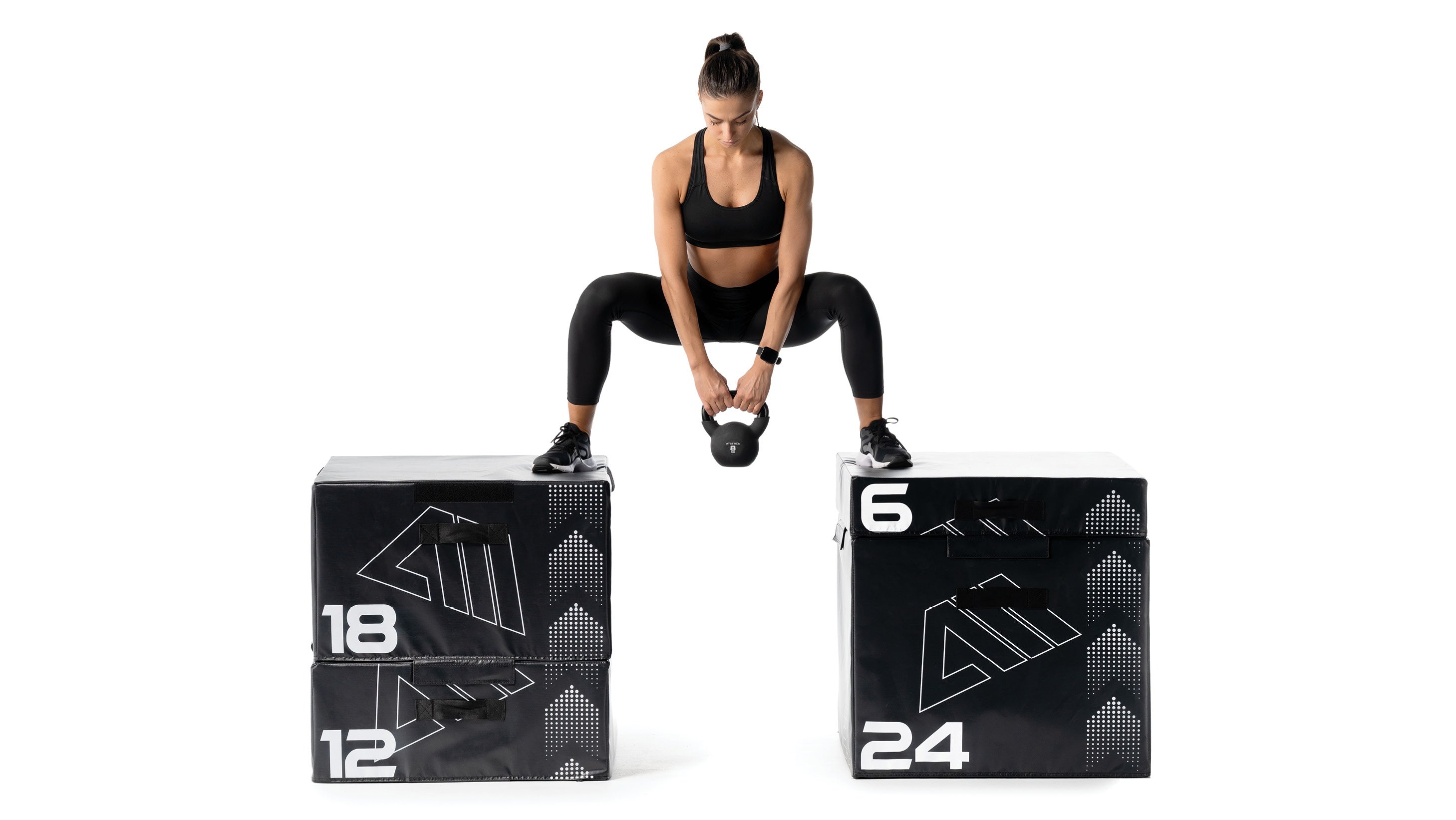 2 Plyo Boxes Kettlebell Kniebeuge