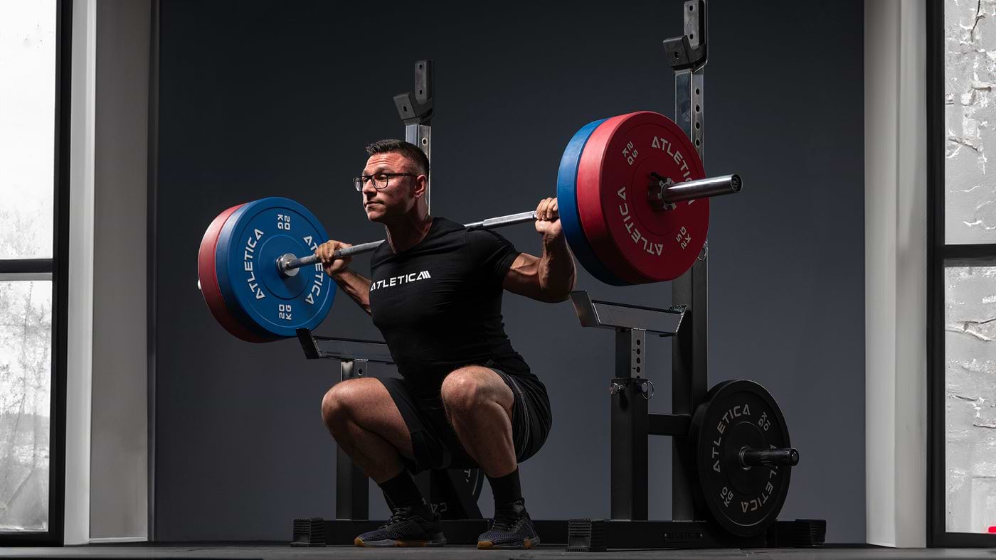 Kniebeugen am Squat Rack
