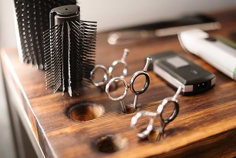 5 Reasons Every Barber Needs High-Quality Professional Shavers in Their Toolkit