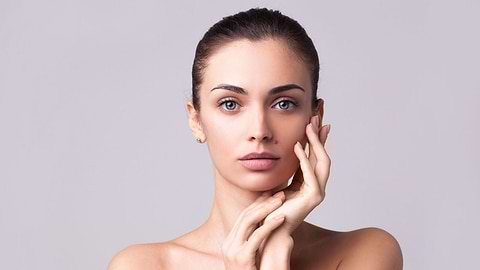 Confused about AHAs? Know Your Exfoliants! Read the Benefits of Glycolic, Mandelic & Lactic Acid