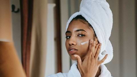 Should you avoid fragrances in your face moisturizer?