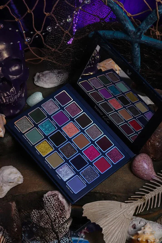 Blend Bunny Cometics