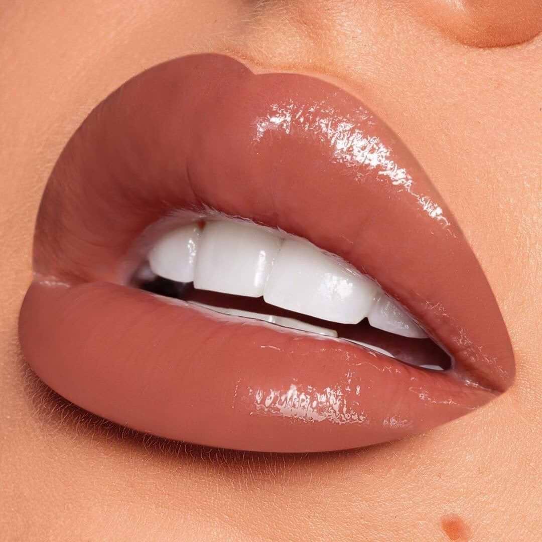 Hot Chocolate Lips