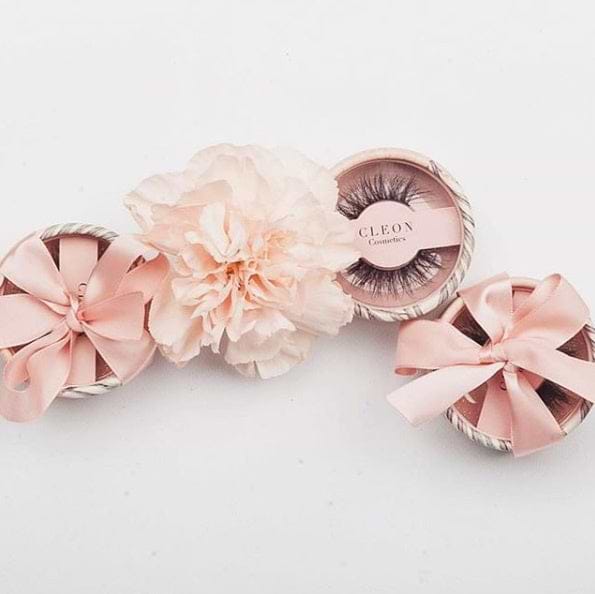Velvet lashes