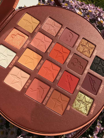 Pricked Palette